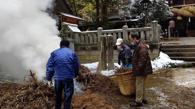 【活動報告】大宮熱田神社境内清掃のお手伝い
